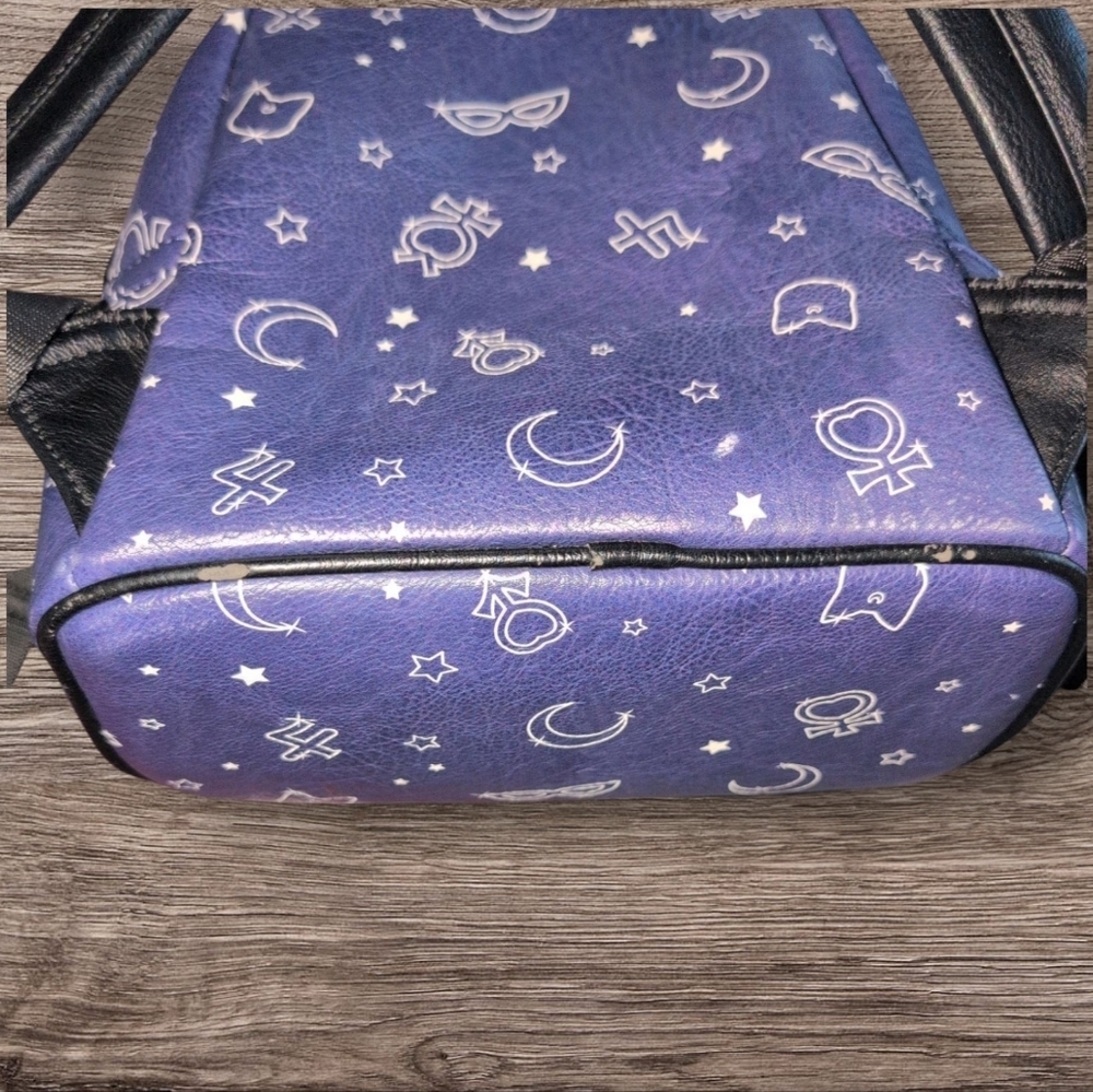 Sailor Moon Loungefly mini backpack - Picture 5 of 7